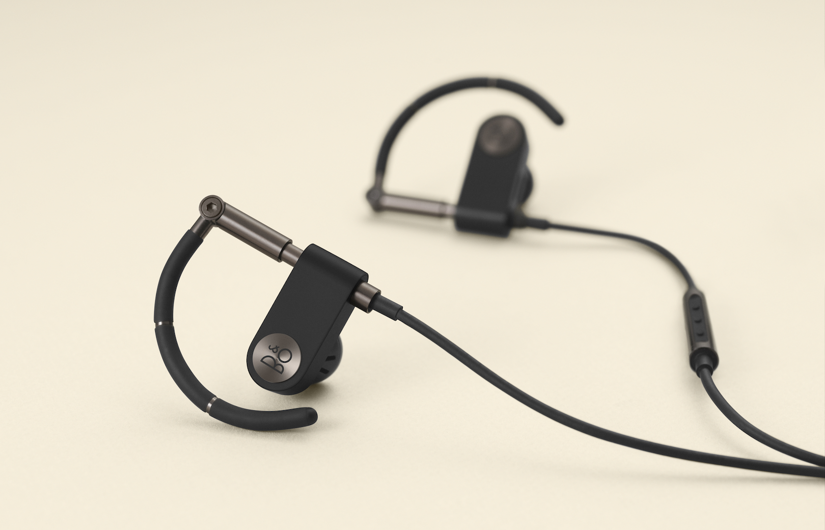 Review: Bang  Olufsen Earset – Gadget Voize
